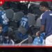 තරගයෙන් පසු ජපනුන් කුණු අහුලනව දැකපු NFL තරුව