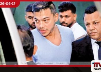 නාවික හමුදාවට ගියේ හොර පාරෙන්ද?