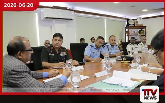 රණවිරු නිවාස ව්යාපෘතියේ ඇනහිටි කටයුතු යළි අරඹන්න ආරක්ෂක නියෝජ්ය අමාත්යවරයාගෙන් නියෝග