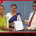 නිහඬ හඬට නව ජීවයක්  සංඥා භාෂා පරිවර්තකයන්ට  රජයෙන් විශේෂ පත්වීම් ලිපි  ප්‍රදානය කෙරේ