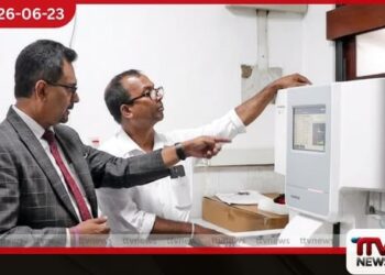 මහනුවර ජාතික රෝහලට මිලියන 10ක ලොව වේගවත්ම රුධිර විශ්ලේෂණ යන්ත්රයක් පැයකට ඩෙංගු පරීක්ෂණ 200ක්