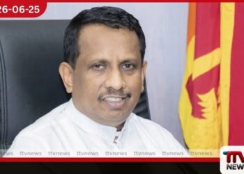 පේරාදෙණිය උපකුලපති  පීඨ මණ්ඩලයේ අනුමැතියකින් තොරව හිතවතෙකුට ගෞරව උපාධියක් දීලා