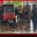 වාහන සේවා මධ්යස්ථානයකදී විදුලි සැර වැදී 18 හැවිරිදි තරුණයෙක් ජීවිතක්ෂයට