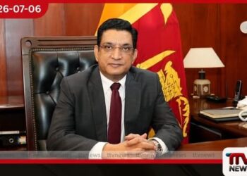 දේශපාලන ප්‍රතිවාදීන් පස්සේ පන්නන්න ගිහින් රජය රටේ ප්‍රශ්න අමතක කරලා