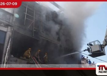 දිල්ලි හා ලක්නව් ගිනි අනතුරු නීතිවිරෝධී ඉදිකිරීම් සම්බන්ධයෙන් ඉන්දීය ශ්රේෂ්ඨාධිකරණයෙන් දැඩි පියවර