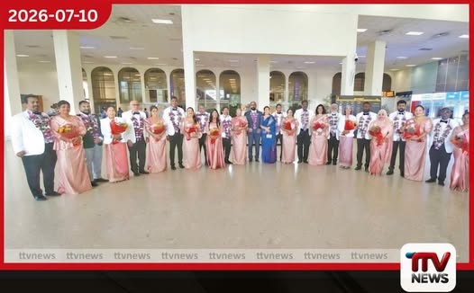 2027ට දිවුරුම් දුන් සිංහාධිපතිවරුන්ට කටුනායකදී උණුසුම් පිළිගැනීමක්