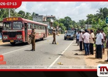 කටුගස්තොටදී බස් රථයක ගැටීමෙන් කාන්තාවක් ජීවිතක්ෂයට
