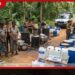 නීති විරෝධී මත්පැන් සහ පෙරීමට යොදාගන්නා ද්රව්ය සමඟ සැකකරුවන් දෙදෙනෙකු යක්කලදී අත්අඩංගුවට