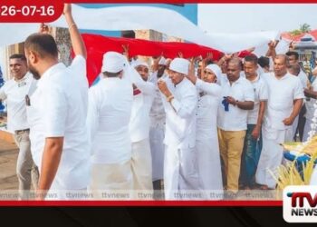 පුරාණ චාරිත්රානුකූලව දෙවිනුවර පෙරහර මංගල්යයේ කප් සිටුවීමේ උත්සවය පැවැත්වෙයි