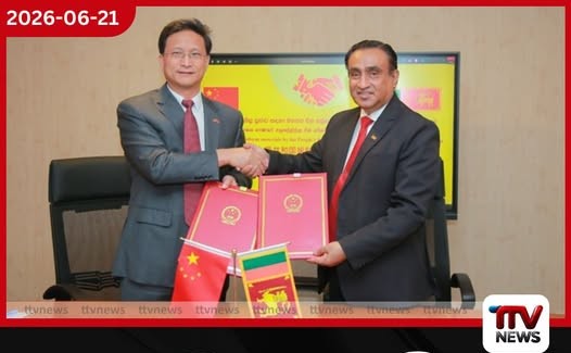 පාසල් නිල ඇඳුම් රෙදි ලබාදීම සඳහා සහතිකපත් හුවමාරු කෙරේ!