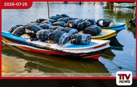 හලාවත කරුකපනේ වෙරළට ඔබ්බෙන් බීඩි කොළ කිලෝග්රෑම් 3,135ක් නාවික හමුදා භාරයට