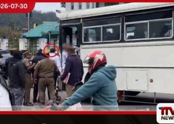 භෞත චිකිත්සකවරිය ඝාතනයේ සැකකරුවන් සිව්දෙනා අගෝස්තු 3 වන දින දක්වා යළි රක්ෂිත බන්ධනාගාරයට