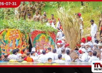 මැණික් ගඟේ දිය කැපීමෙන් කතරගම ඇසළ මංගල්යය නිමාවෙයි..