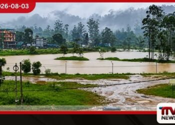 ඩෙවෝන් ඇළ  පිටාර ගැලීමෙන්  නිවාස 40ක් ජලයෙන් යටවෙයි