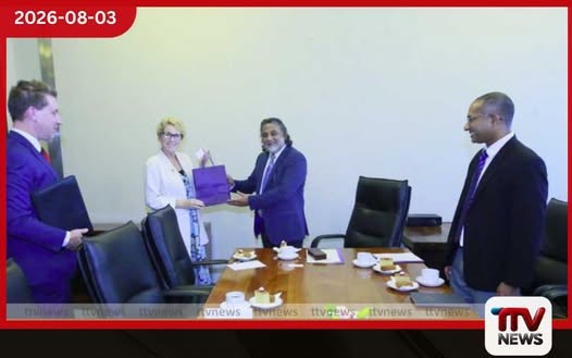 එ.ජනපද මන්ත්රිනිය නියෝජ්ය කථානායක හමුවෙයි