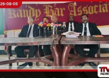 අධිකරණයේ ස්වාධීනත්වය වෙනුවෙන්  පක්ෂයෙන් එල්ල වන බලපෑම් හමුවේ වුවද  සිටින බව ලාල් විජේනායක පවසයි