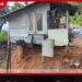 නෝටන්බ්‍රිජ් – මස්කෙළිය මාර්ගයේ නිවසක් සහ වෙළඳසැලක් නායයයි