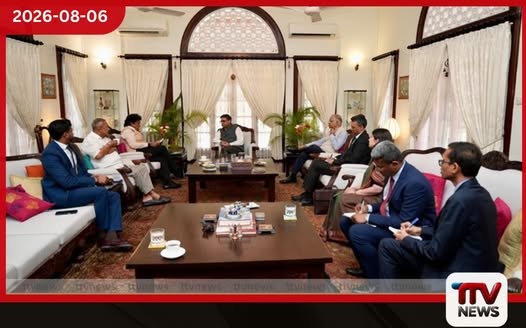 ඉන්දියානු විදේශ ලේකම් සමඟ පැවති සාකච්ඡාවකදී නව ආණ්ඩුක්රම ව්යවස්ථාව පිළිබඳ මනෝ ගනේෂන් කරුණු පැහැදිලි කරයි