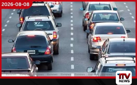 දක්ෂිණ අධිවේගී මාර්ගයේ ගැලනිගම ප්රදේශයෙන් රථවාහන තදබදයක්! එක් මංතීරුවකට වාහන ධාවනය සීමා වෙයි
