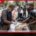 බන්ධනාගාරගත සහෝදරයාට  කෑම පැකට් එකේ  මත්ද්‍රව්‍ය අරන් ගිය සොහොයුරන් දෙදෙනෙක් අත්අඩංගුවට