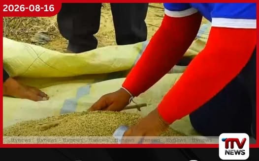 මහවැලි B කලාපයේ ගොවීන්ගෙන් වාර්තාගත අස්වැන්නක්!