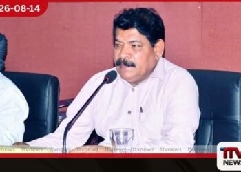 ත්රිකුණාමලයේ ධීවර ගැටලු විසඳීමට දිස්ත්රික් ධීවර සම්බන්ධීකරණ කමිටුව අමාත්යවරයාගේ ප්රධානත්වයෙන් රැස්වෙයි