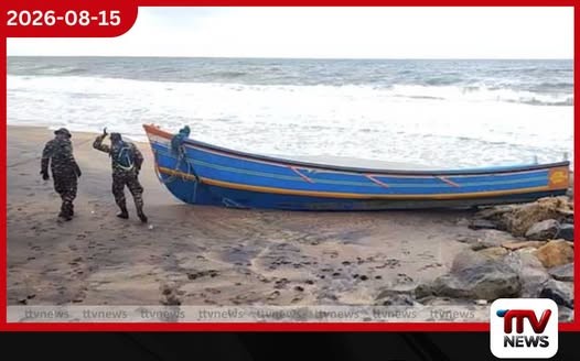 හලාවත ඉරණවිල වෙරළට ගොඩගැසූ ඉන්දියානු ධීවර යාත්රාව ගැන නාවික හමුදාවෙන් පරීක්ෂණ!