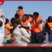 UK–France සංක්රමණ ගිවිසුම යටතේ වැඩිහිටියන් ලෙස රඳවාගත් 94 දෙනෙකු ළමුන් බව හෙළිවෙයි