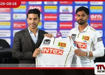 දිනේෂ් චන්දිමාල් වෙනුවට පසිඳු සූරියබණ්ඩාර ආදේශක ක්රීඩකයා ලෙස කැඳවයි