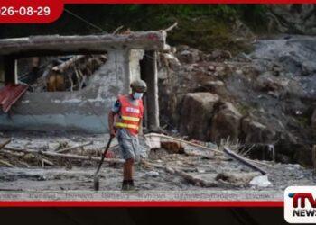 නේපාලයේ ගංවතුර මරණ 600 පනී චීන දේශසීමාවේ යළිත් ගලන විපතක බියක්