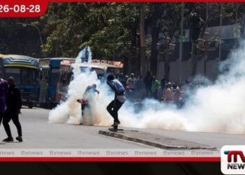 ආනයන බදු ඉහළ නැංවීමට එරෙහිව කෙන්යාවේ දැවැන්ත වෙළෙඳ විරෝධතාවක්