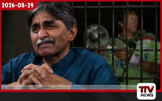 ඉම්රාන් ඛාන්ගේ වෙනුවෙන් ජාවෙඩ් මියැන්ඩාඩ් මාධ්ය හමුවේ හඩා වැටෙයි