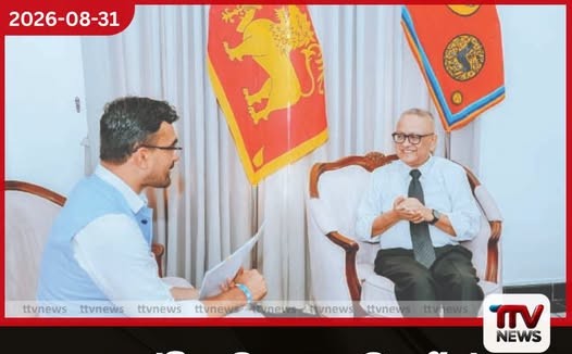 ඉන්දීය මහ කොමසාරිස් කාර්යාලයේ පළමු ලේකම් සහ නැගෙනහිර ආණ්ඩුකාරවරයා අතර ත්රිකුණාමලයේදී හමුවක්