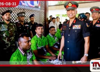 අභිමන්සල නේවාසික රණවිරුවන් සමඟ යුද්ධ හමුදාධිපති සහ සේවා වනිතා සභාපතිනිය සුහද පිළිසඳරක