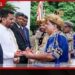 මහනුවර ඓතිහාසික ශ්‍රී දළදා පෙරහරේ  නිමාව පිළිබඳ සංදේශය  ජනපතිට පිළිගන්වයි