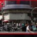 අමෙරිකා-ඉරාන ඇවිළෙද්දී ගෝලීය තෙල් මිල තවත් ඉහළට…