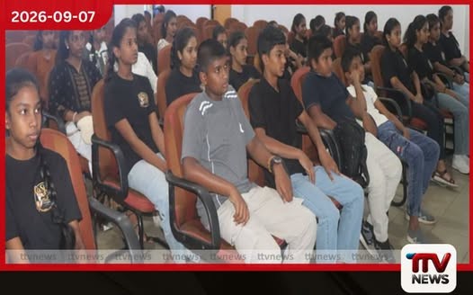 සාහිත්ය මාසය වෙනුවෙන් බදුල්ල දිස්ත්රික් ලේකම් කාර්යාලයේදී ජන ගී වරුණ ජන සාහිත්ය වැඩමුළුව පවත්වයි