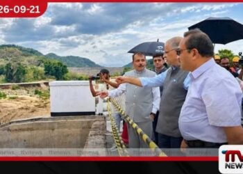 දිට්වාවෙන් කඩා වැටුණු මොරගහකන්ද-වැල්ලෙවල පාලම ඉන්දියානු ආධාරයෙන් යළි ඉදිකෙරේ!