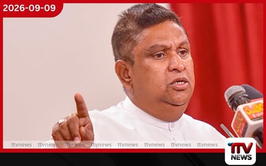 ආයතන දෙකකින් වැටුප් ගනිමින් රජයේ මුදලින් බිරිඳ සමඟ කැනඩා ගියා…