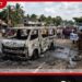 මොරොන්තුඩුවේදී ගමන් ගත් වෑන් රථයක් හදිසියේ ගිනිගෙන විනාශවෙයි…