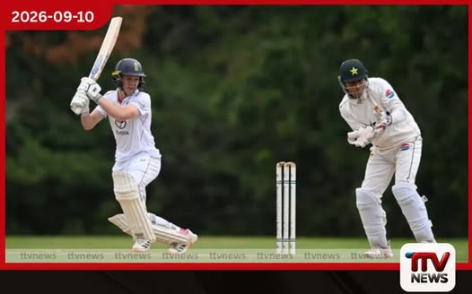 සරණාගතයින් කියලා සිතා පාකිස්ථාන U19 ක්රීඩකයන් සිටි හෝටලයට එංගලන්තයේ විරෝධතාකරුවන් කඩා පනී