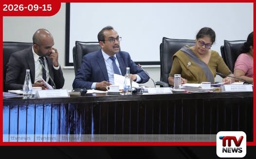 පාසල් හා කාර්යාල ප්රවාහන වාහන ඇතුළු මගී රථ සඳහා නව රථවාහන ආරක්ෂක ප්රමිතීන් අනුමත වෙයි