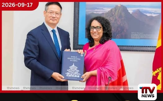 මෙරට නව චීන තානාපති හා අගමැති හරිනි අතර අරලියගහ මන්දිරයේදී විශේෂ හමුවක්!