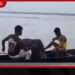 තීස්තා ගඟේ සැඩ පහරට ගසාගෙන ගිය දින 3ක් වයසැති අලි පැටවා ධීවරයන්ගේ මැදිහත්වීමෙන් බේරාගෙන මව ළඟටම රැගෙන යයි!
