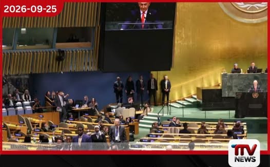 එක්සත් ජාතීන්ගේ සමුළුව උණුසුම් කරමින් නෙතන්යාහු කතාවට එද්දී නියෝජිතයින් පිරිසක් ශාලාවෙන් පිටව යයි…