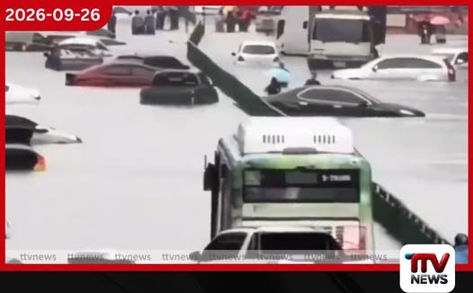 ගංවතුරෙන් බැංකොක්හි කලාප 50ම ආපදා කලාප කරයි
