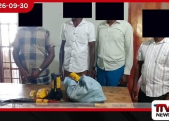 මුවමස් කිලෝ 14ක් බෝර 12 ගිනි අවියක් සමඟ ජලගැලුම් නිම්න ජාතික උද්යානයේදී සිව්දෙනෙක් අත්අඩංගුවට