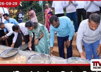 ඉන්දීය රජයේ ආධාර යටතේ බදුල්ල අලගොල්ල වතුයායේ නිවාස 51ක් ඉදිකිරීම සඳහා මුල්ගල් තැබේ
