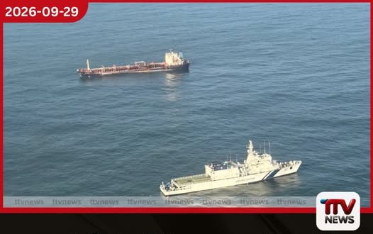 පැරාදීප් වෙරළ ආසන්නයේදී අනතුරට ලක්වූ MT Seagull 9 නෞකාව ඉන්දීය වෙරළාරක්ෂකයින් බේරාගනී