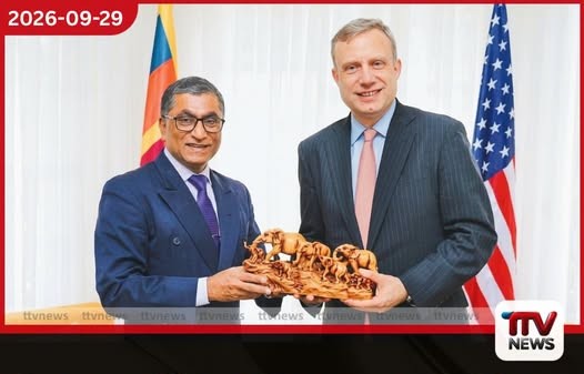 ශ්රී ලංකාවේ අමෙරිකානු තානාපති සහ මධ්යම පළාත් ආණ්ඩුකාරවරයා අතර විශේෂ සාකච්ඡාවක්
